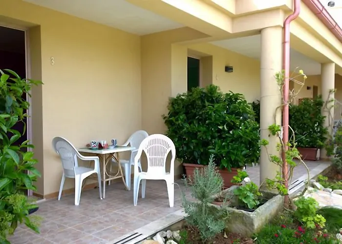 Borgo Minerva Nocleg ze śniadaniem Otranto